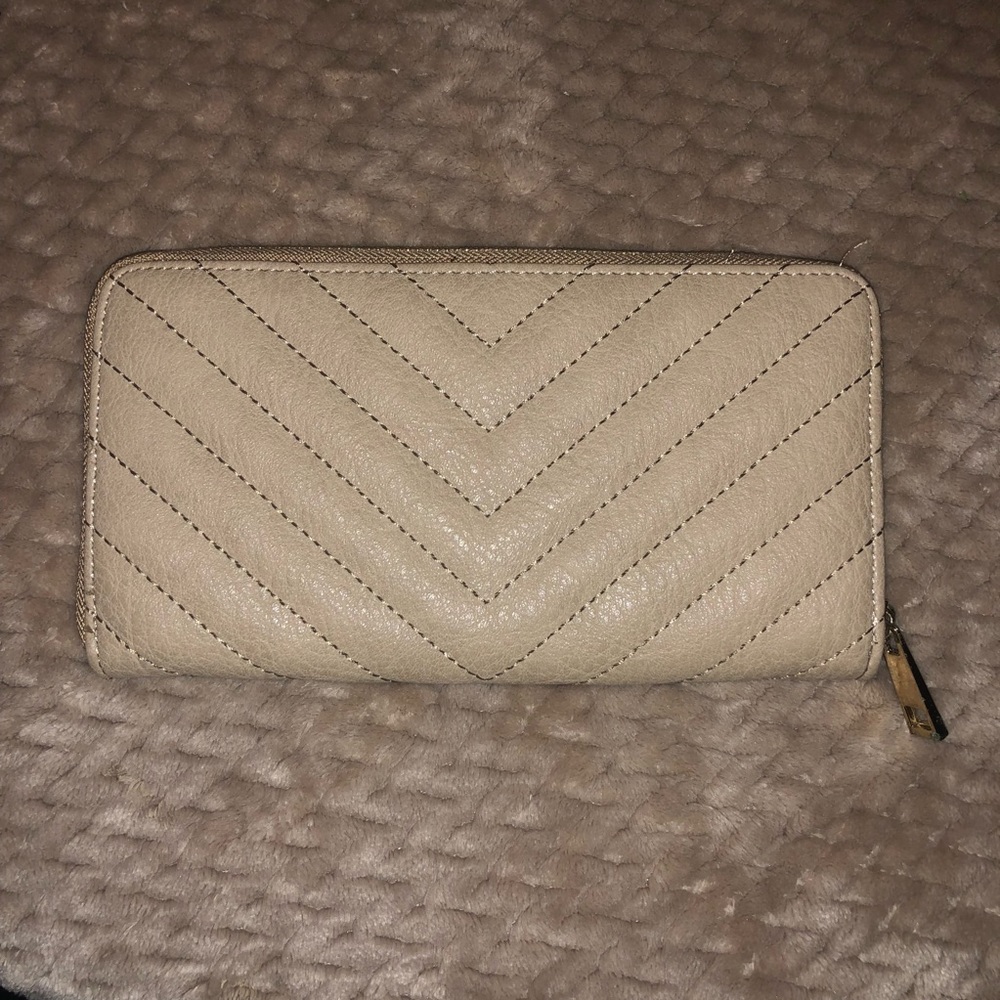 NUED Zipper Wallet NWOT